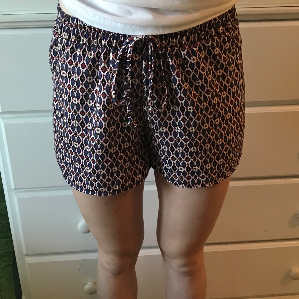 Cute patterned shorts!